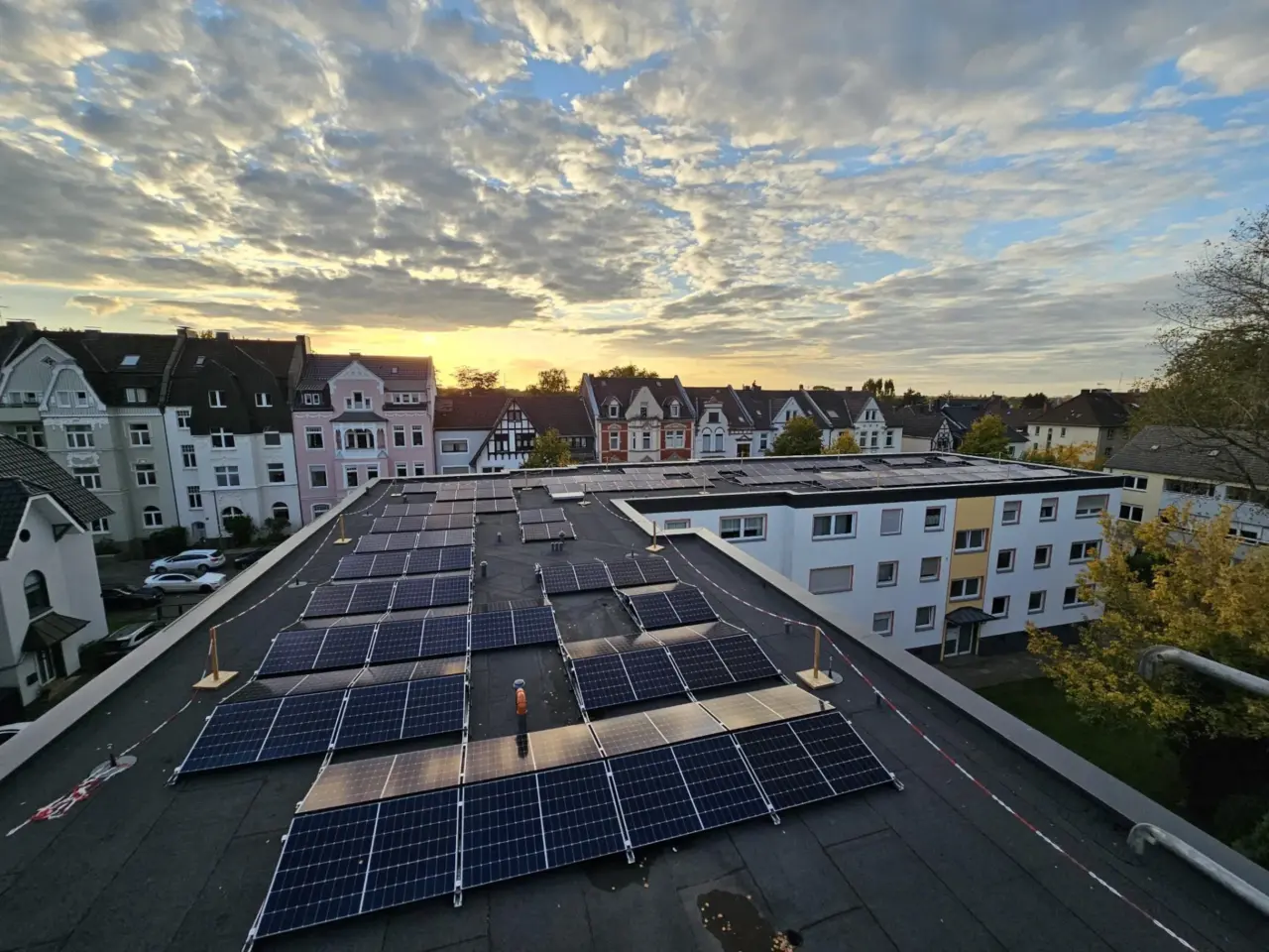 Projekt Liboristrasse: Aufbau der Solarmodule